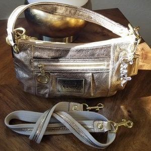 Coach Poppy Leather Groovy E